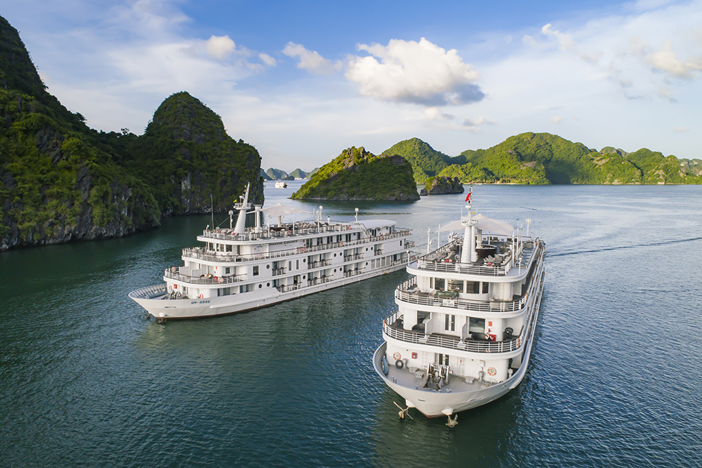 Paradise Elegence Cruise Hạ Long
